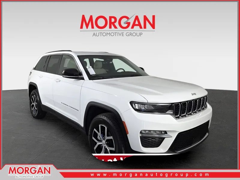 2025 Jeep Grand Cherokee Limited in White/off-white — front three-quarter view
