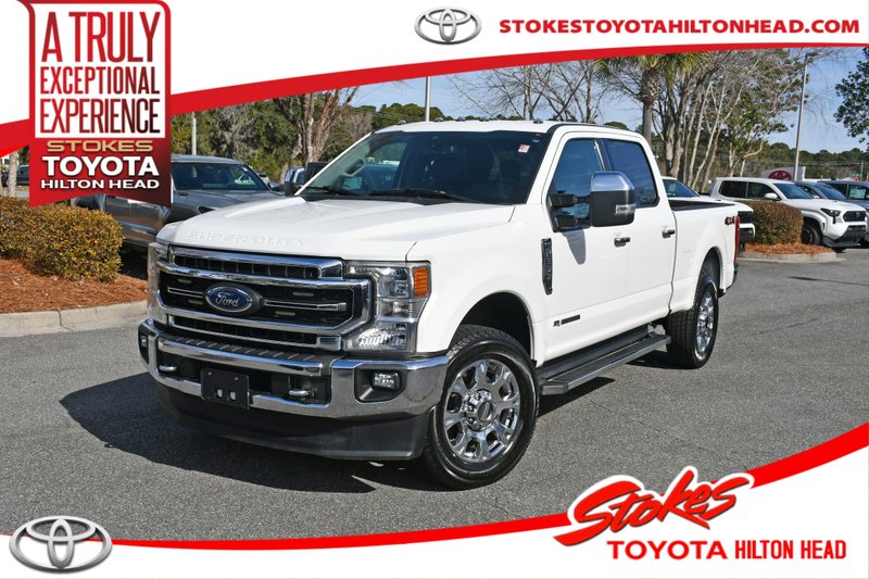 2021 Ford F-250SD Lariat in White — front three-quarter view