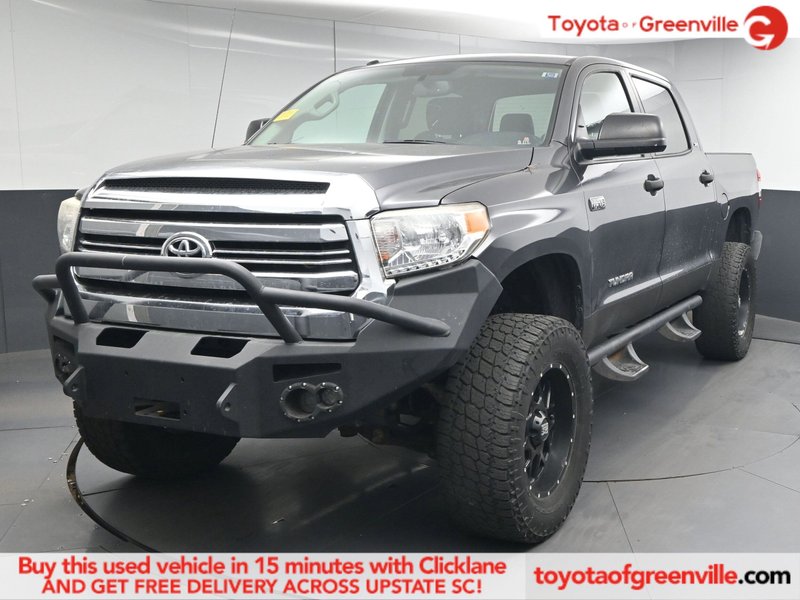 2026 2017 Toyota Tundra SR5 5.7L V8 w/FFV Truck CrewMax — front three-quarter view