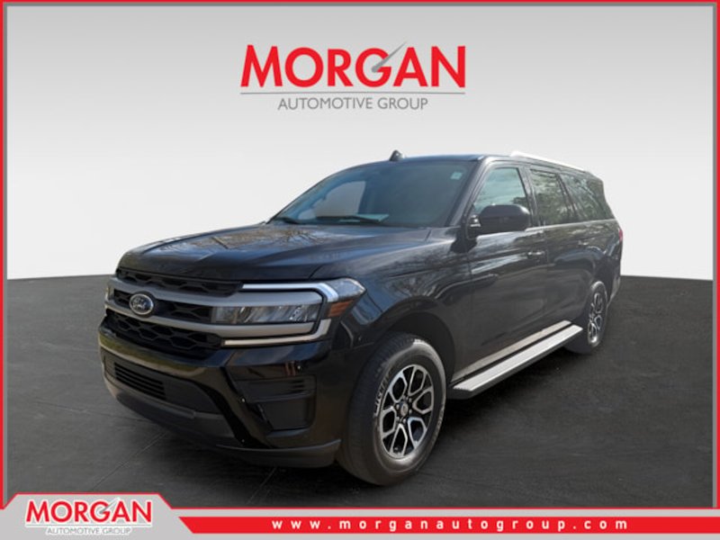 2024 Ford Expedition Max XLT in Black — front three-quarter view