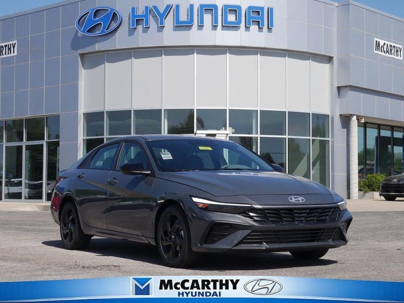 2026 Hyundai Elantra 484D2FT5 — front three-quarter view