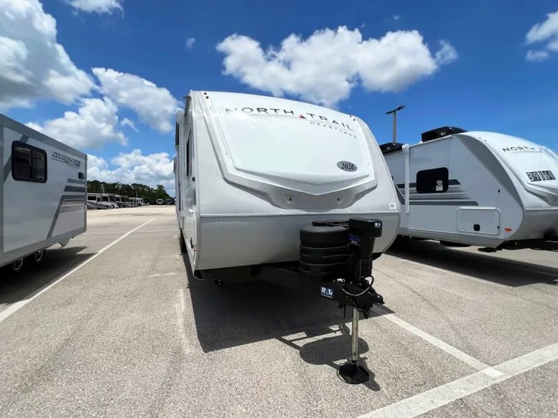 2026 Jayco NORTH TRAIL — front three-quarter view