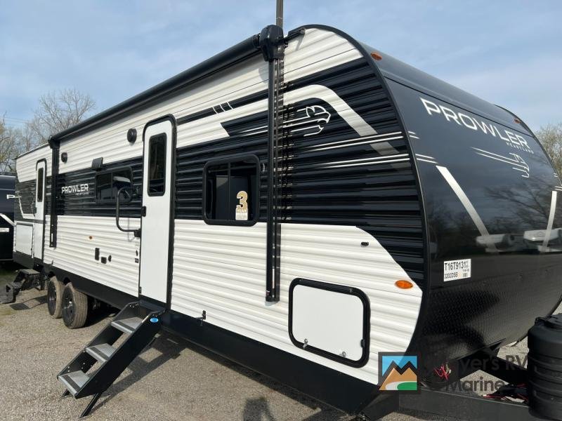 2026 Heartland Prowler — front three-quarter view