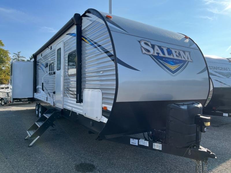 2018 Forest River RV Salem — front three-quarter view