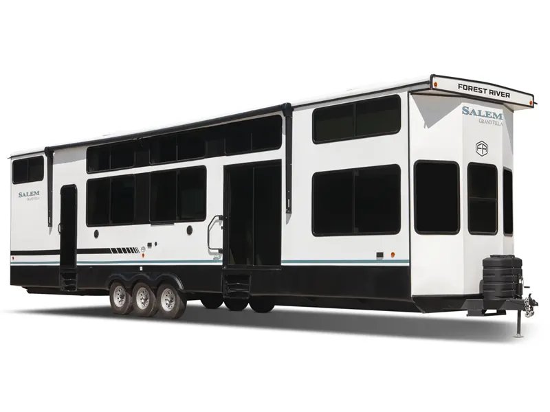 2025 Forest River RV Salem — front three-quarter view