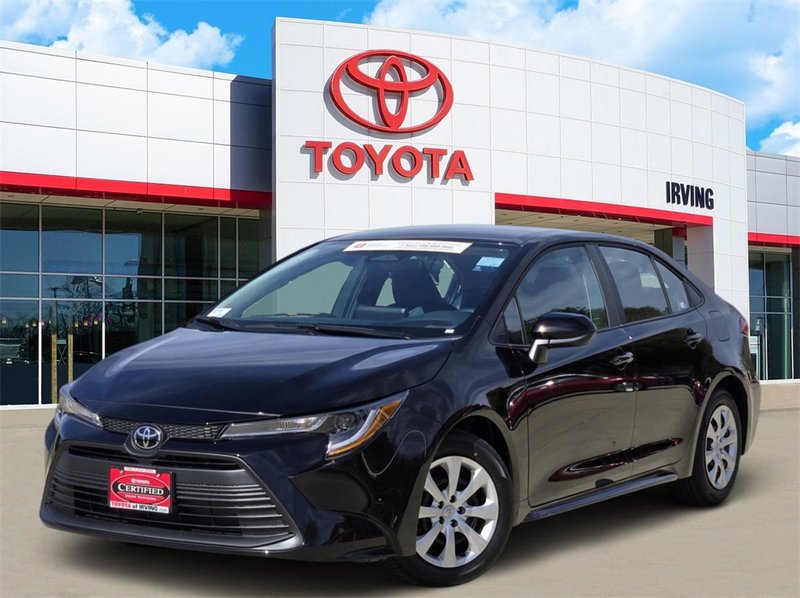 2026 Toyota Corolla LE in Black — front three-quarter view