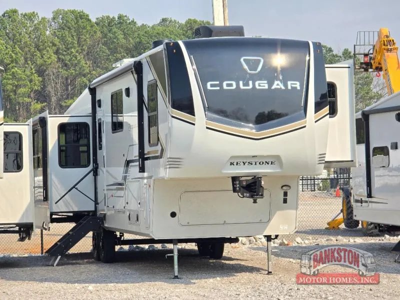2026 Cougar 360MBI — front three-quarter view