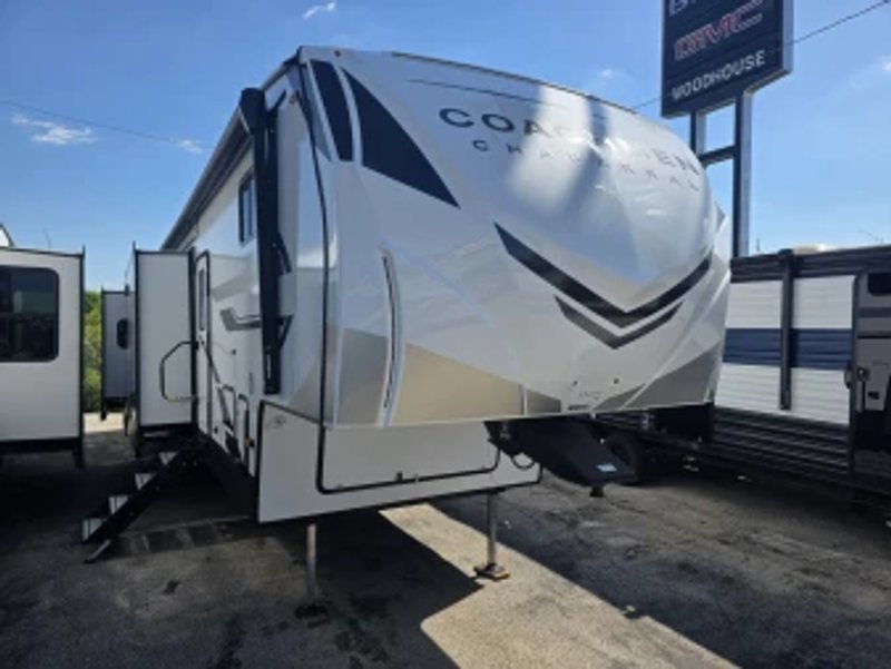 2025 Coachmen Chaparral — front three-quarter view