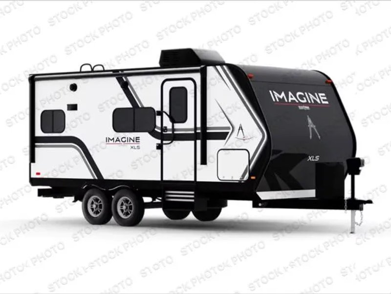 2026 Grand Design Imagine XLS — front three-quarter view