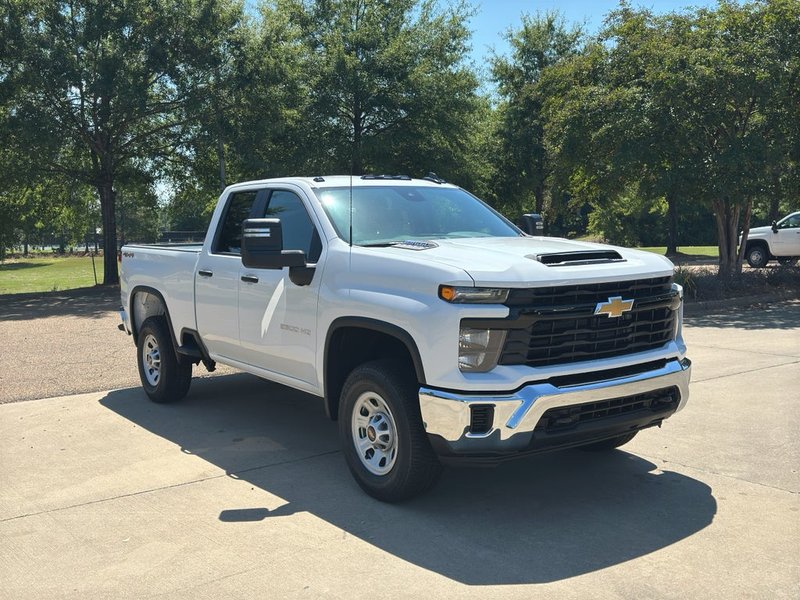 2025 Chevrolet Silverado 2500 HD CK20753 — front three-quarter view