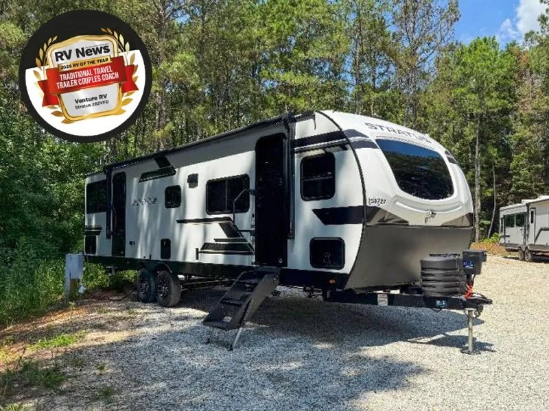 2026 Venture Stratus 282VFD — front three-quarter view