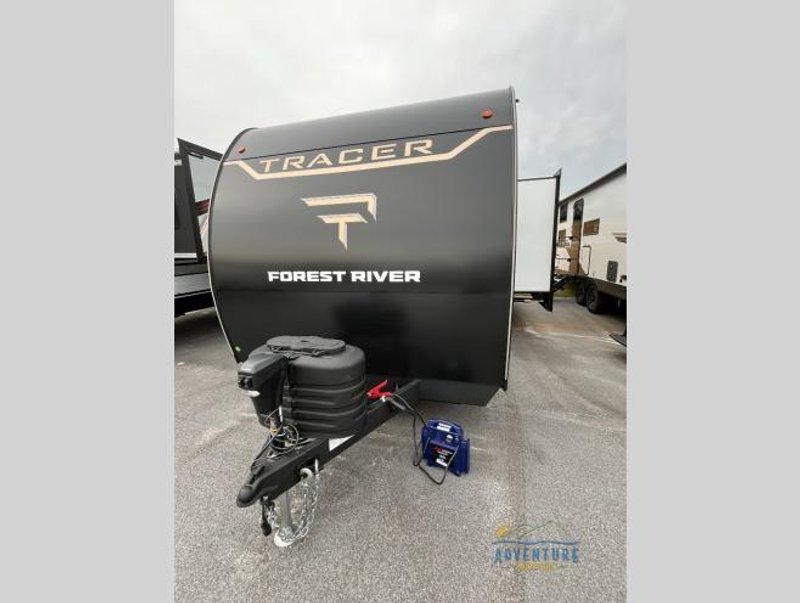 2026 Prime Time Tracer — front three-quarter view