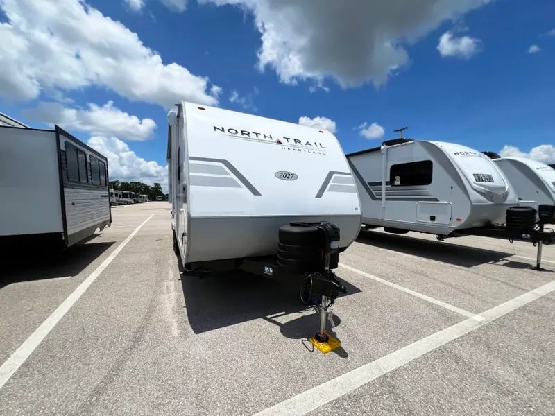 2027 Jayco NORTH TRAIL — front three-quarter view