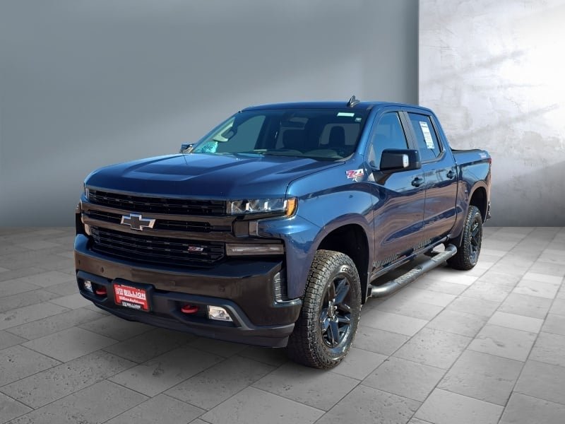 2020 Chevrolet Silverado 1500 — front three-quarter view