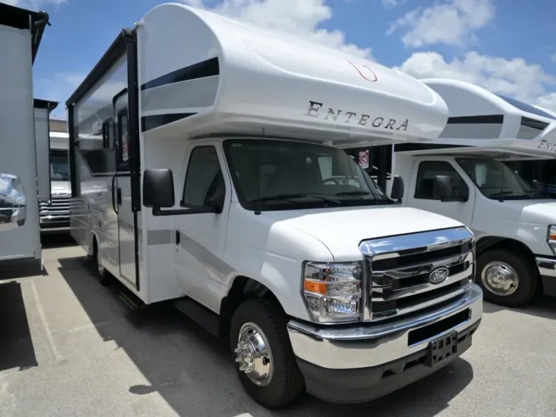 2027 Entegra ODYSSEY SE — front three-quarter view