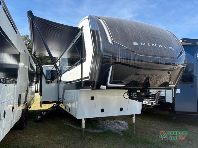 2026 Brinkley Model Z — front three-quarter view