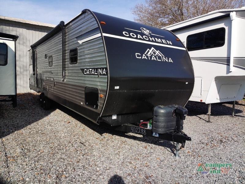 2026 Coachmen Catalina Summit Series 8 — front three-quarter view