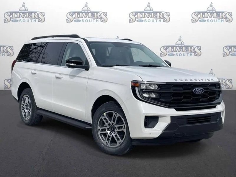 2026 Ford Expedition Active in White — front three-quarter view