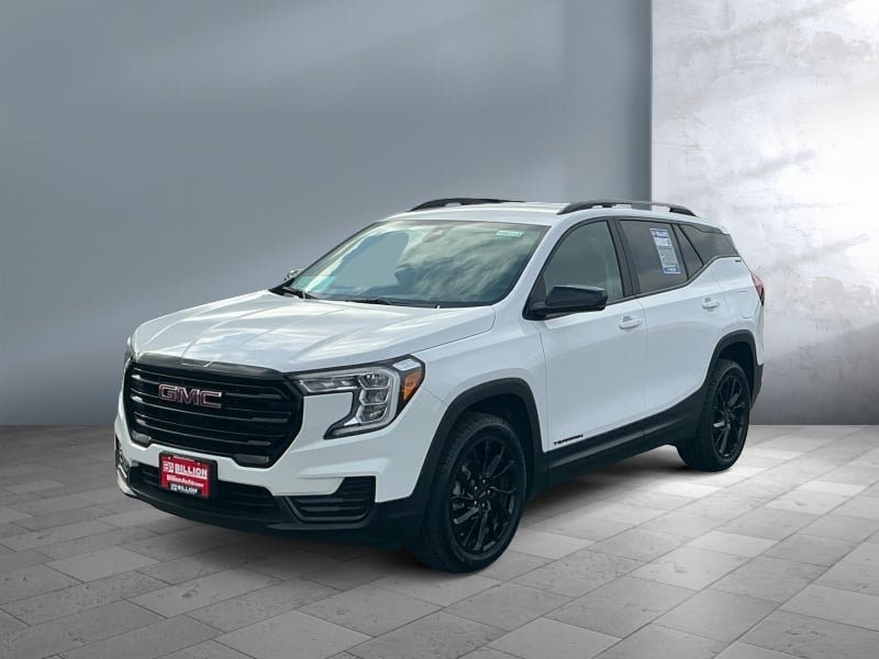 2023 GMC Terrain — front three-quarter view