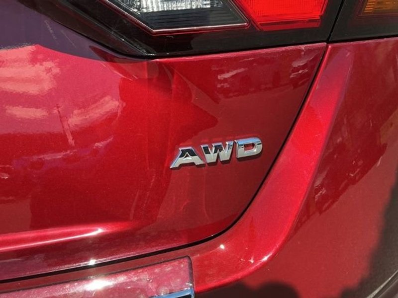 2021 Nissan Altima 2.5 SR 13411 — front three-quarter view