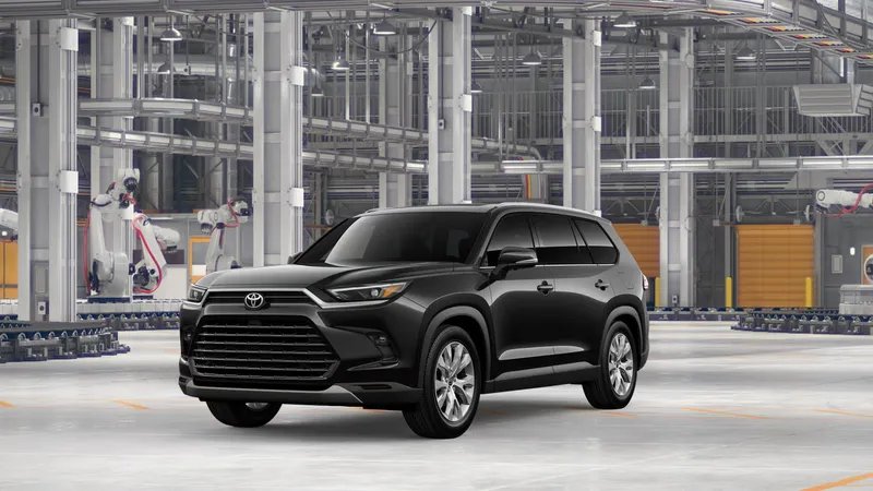 2026 Toyota Grand Highlander Hybrid Limited — front three-quarter view