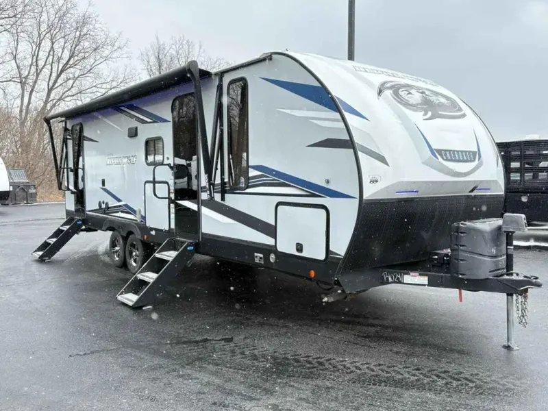 2021 Forest River Cherokee Alpha Wolf — front three-quarter view