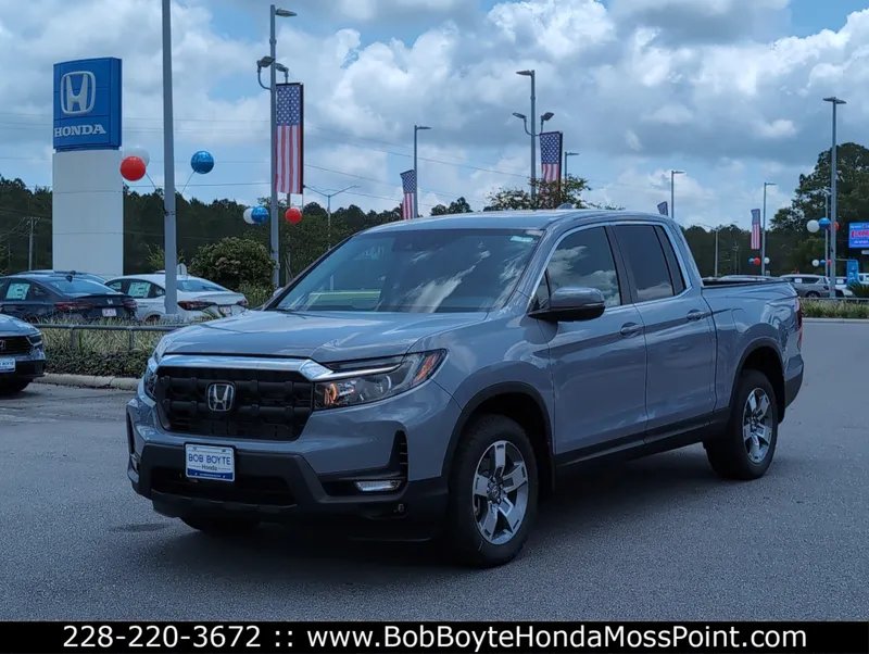 2026 Honda Ridgeline N/A — front three-quarter view