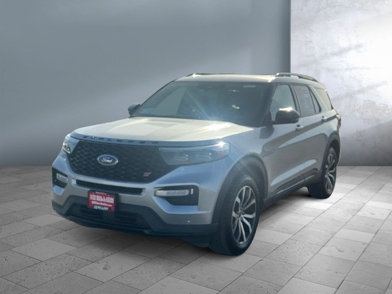 2020 Ford Explorer — front three-quarter view