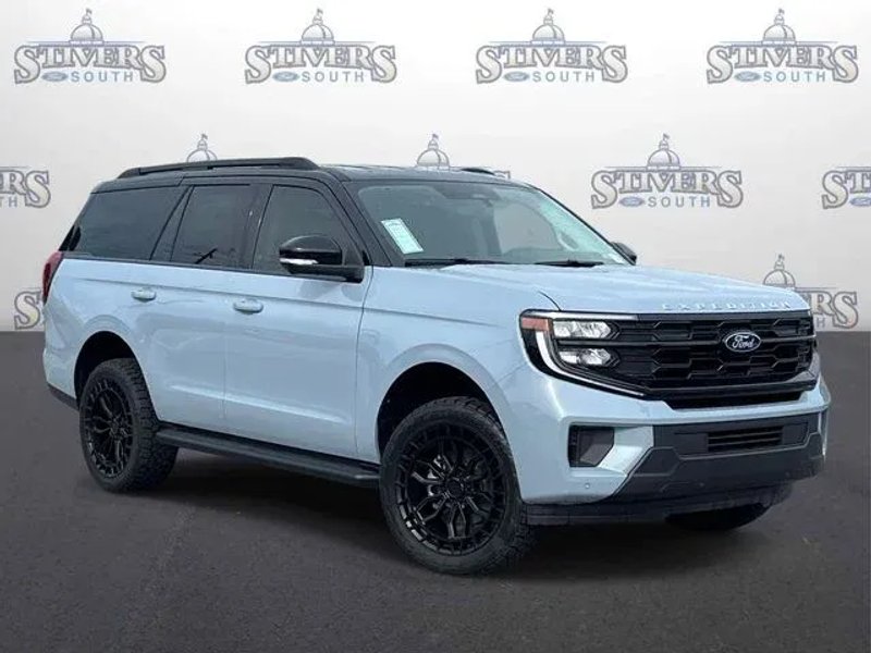 2026 Ford Expedition Active in Gray — front three-quarter view