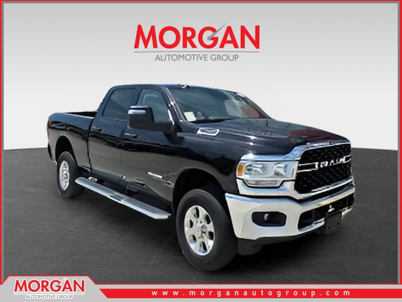 2024 Ram 2500 Big Horn in Black — front three-quarter view