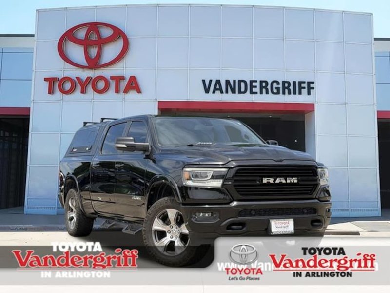 2019 Ram 1500 N/A in Diamond Black Crystal Pearlcoat — front three-quarter view