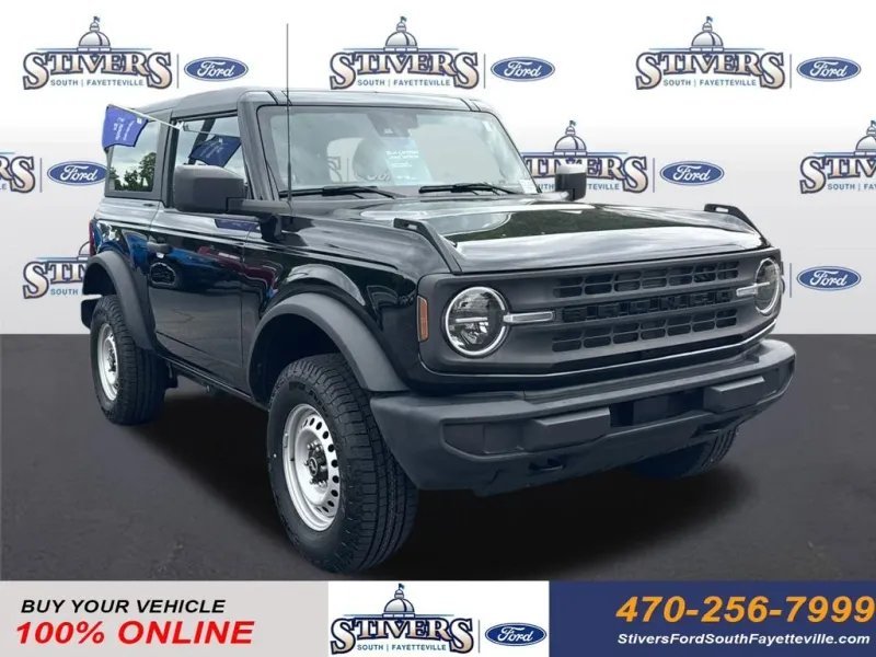 2023 Ford Bronco Base in Black — front three-quarter view