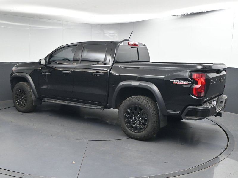 2024 Chevrolet Colorado Trail Boss Truck Crew Cab — front three-quarter view