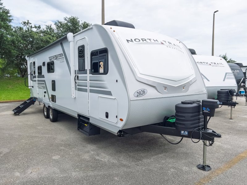 2026 Jayco NORTH TRAIL — front three-quarter view