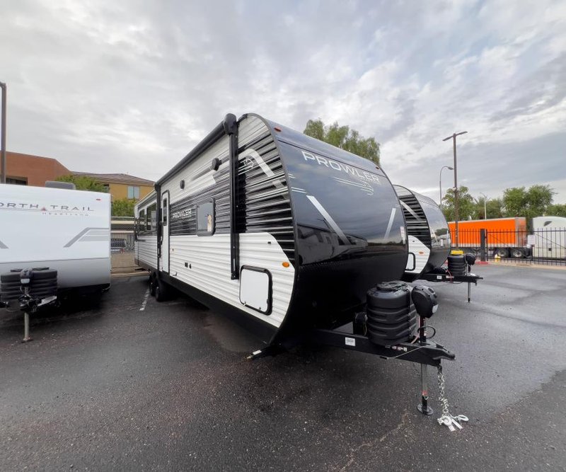 2026 Jayco PROWLER — front three-quarter view