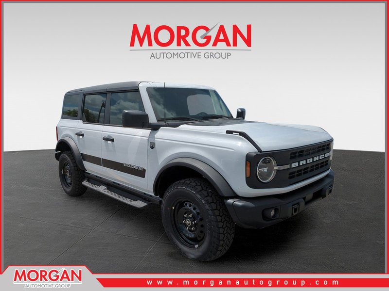 2026 Ford Bronco Big Bend in White — front three-quarter view