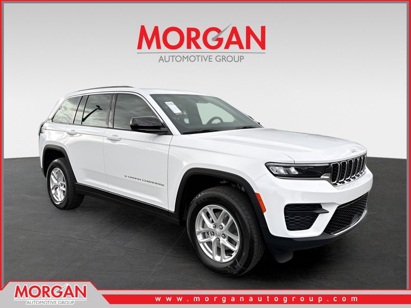 2026 Jeep Grand Cherokee Laredo in White/off-white — front three-quarter view