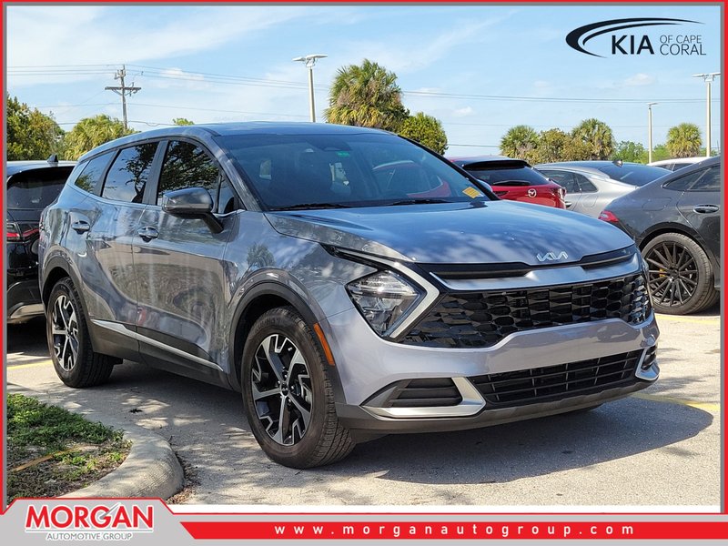 2023 Kia Sportage EX in Everlasting Silver — front three-quarter view