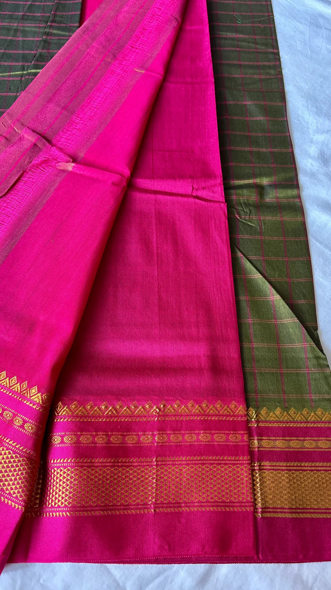 Premium Tana Silk Ilkal Saree - Green - Rani Pink - Macro Checks authentic saree - view 4