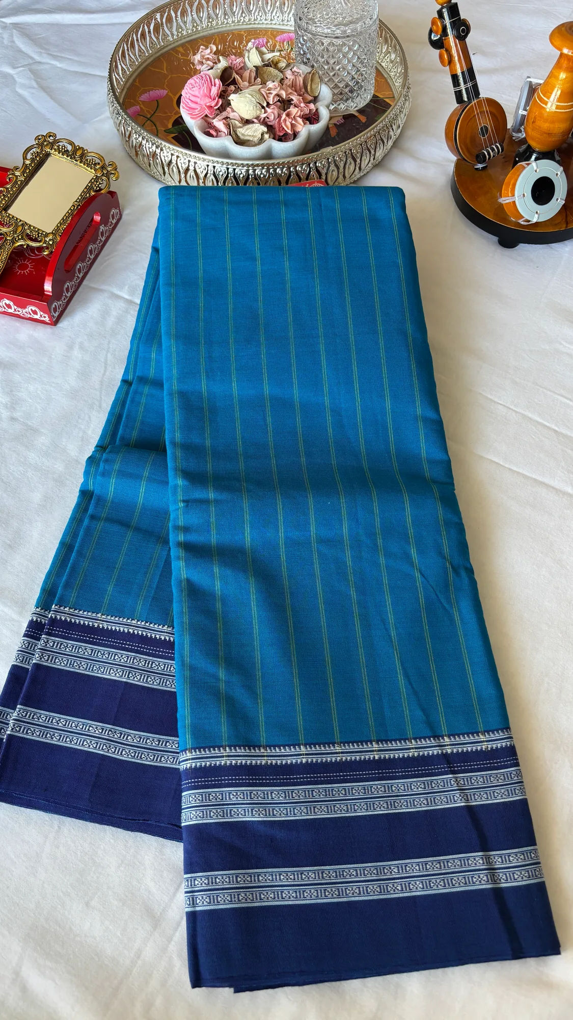 Gayatri Border Pure Cotton Handloom Ilkal Saree - Blue - Navy Blue Border - Cotton Pallu