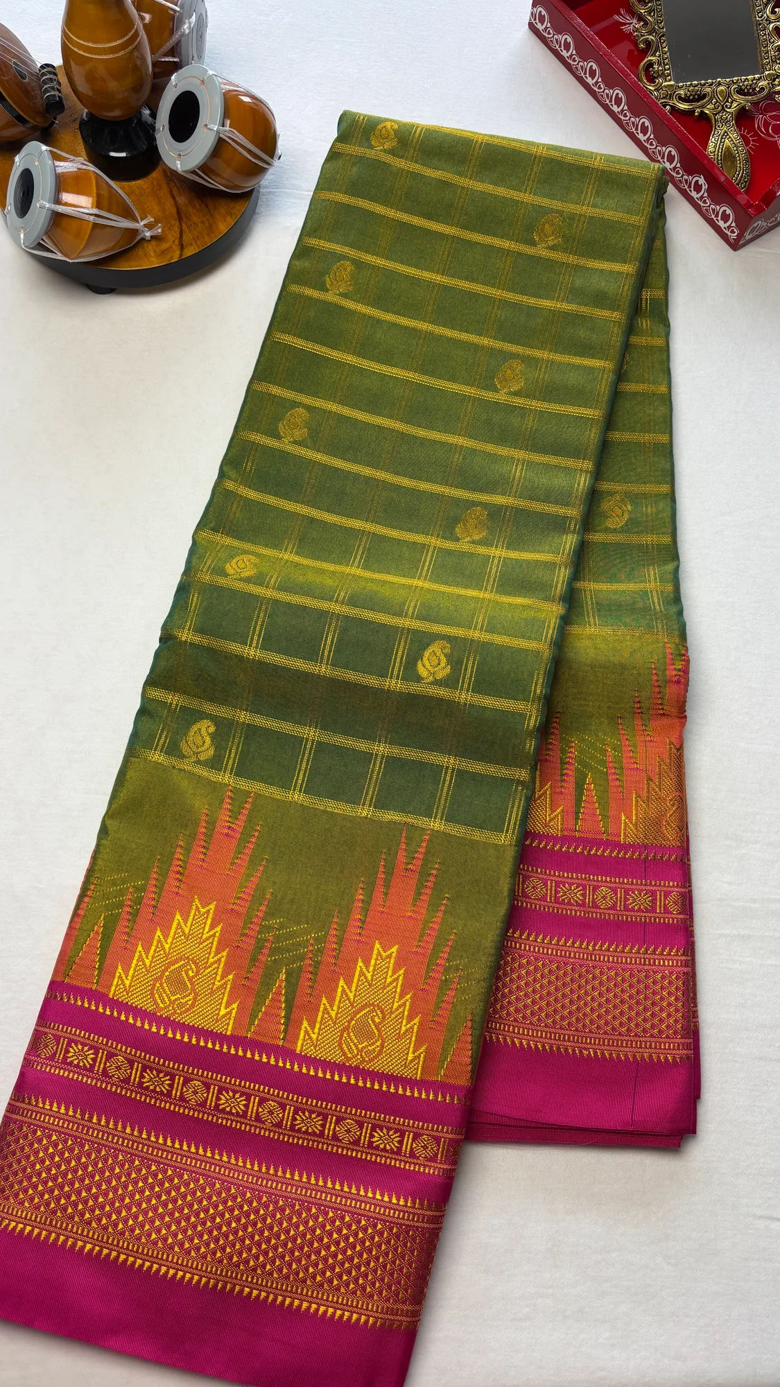 Tana Silk Ilkal Saree - Dark Olive Green - Pink