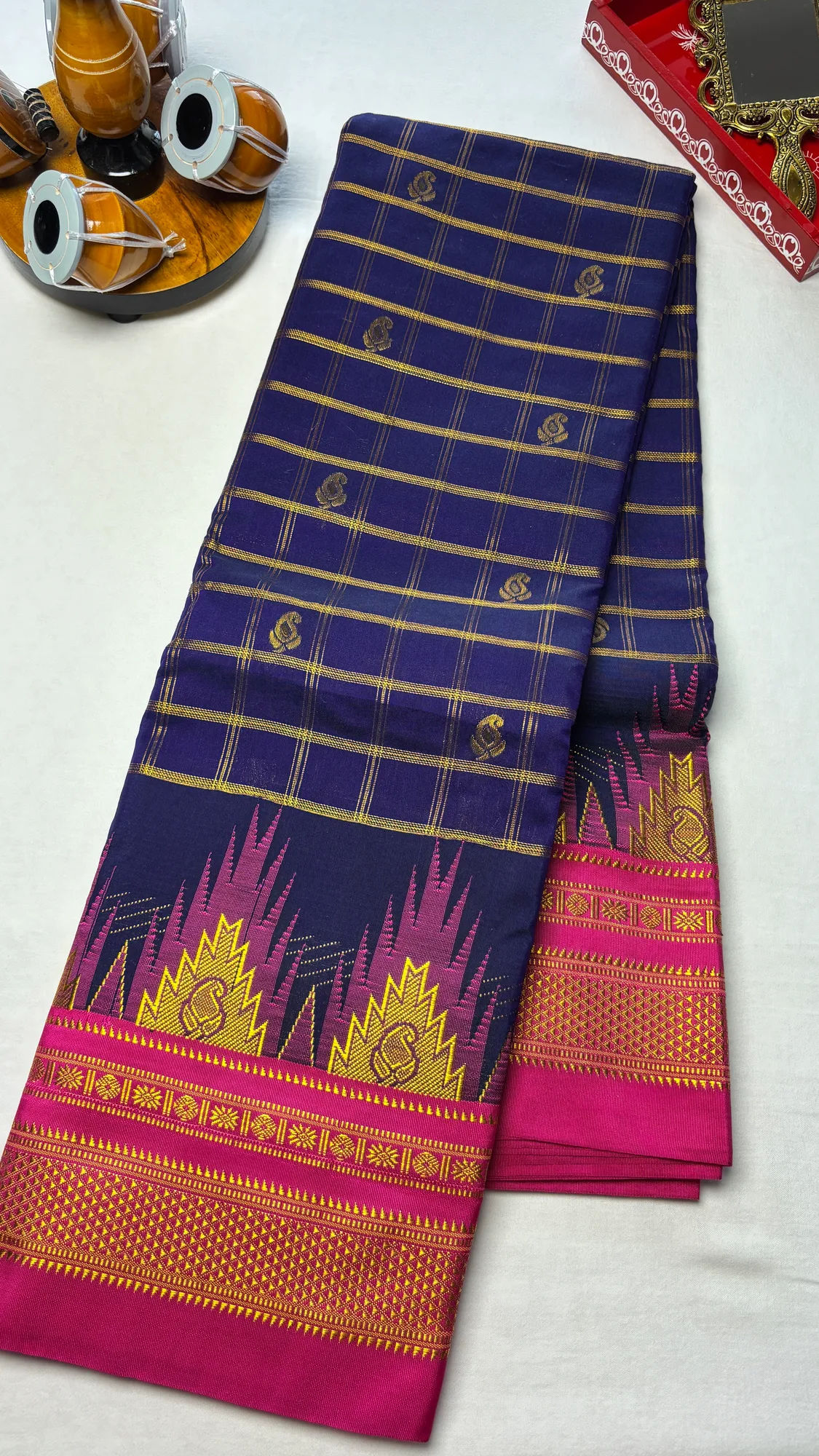 VAIBHAVA saree