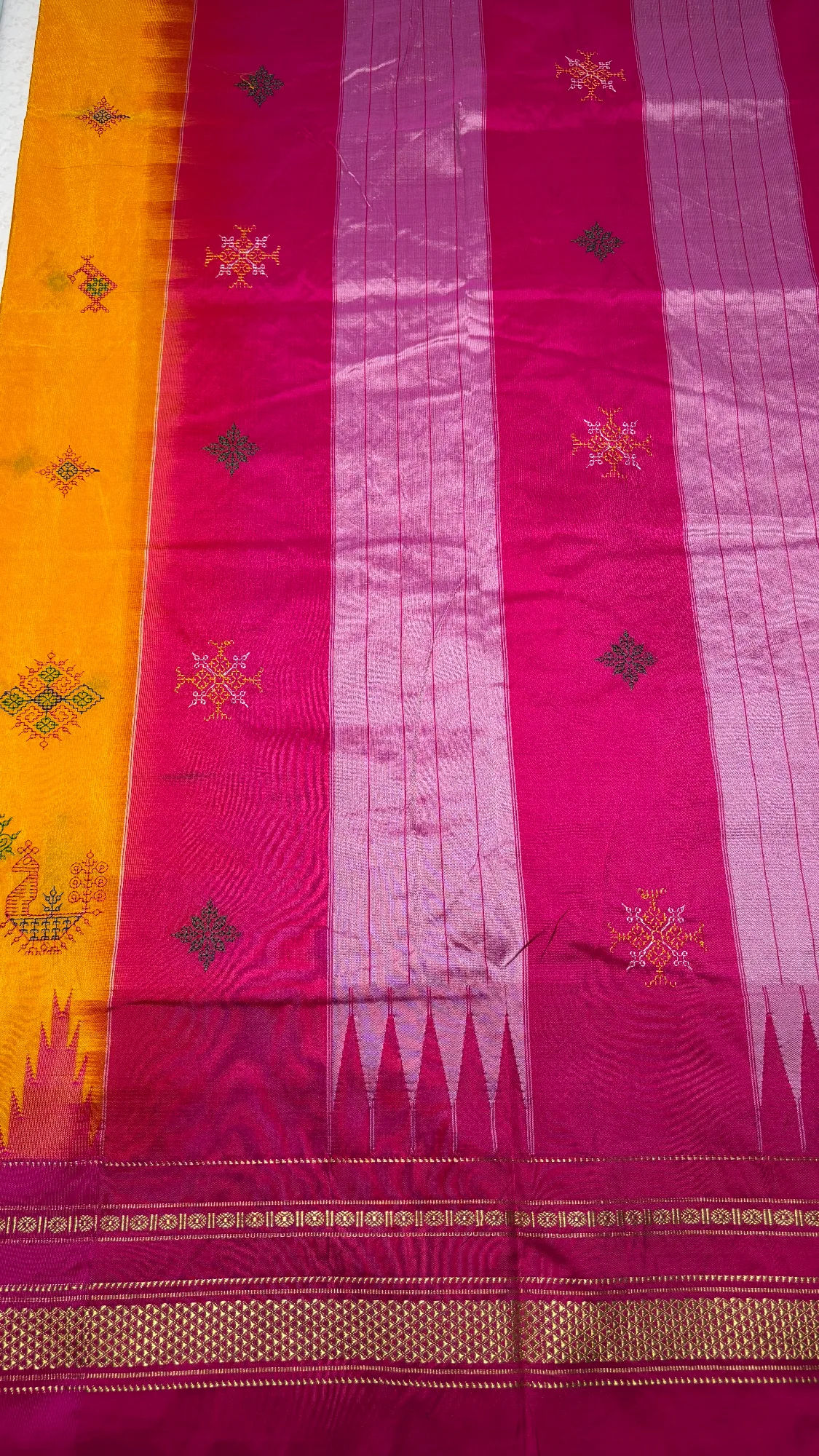 Traditional Kasuti Ilkal Saree - Yellow - Pink Border authentic saree - view 4
