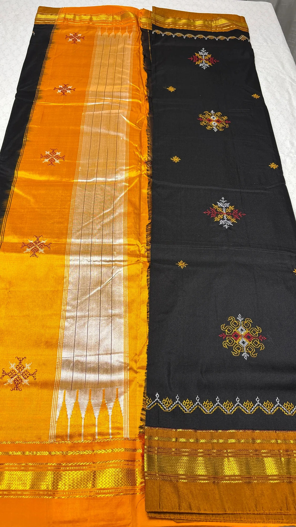 Heritage Kasuti Cotton Silk Ilkal Saree - Black - Mustard Yellow authentic saree - view 3