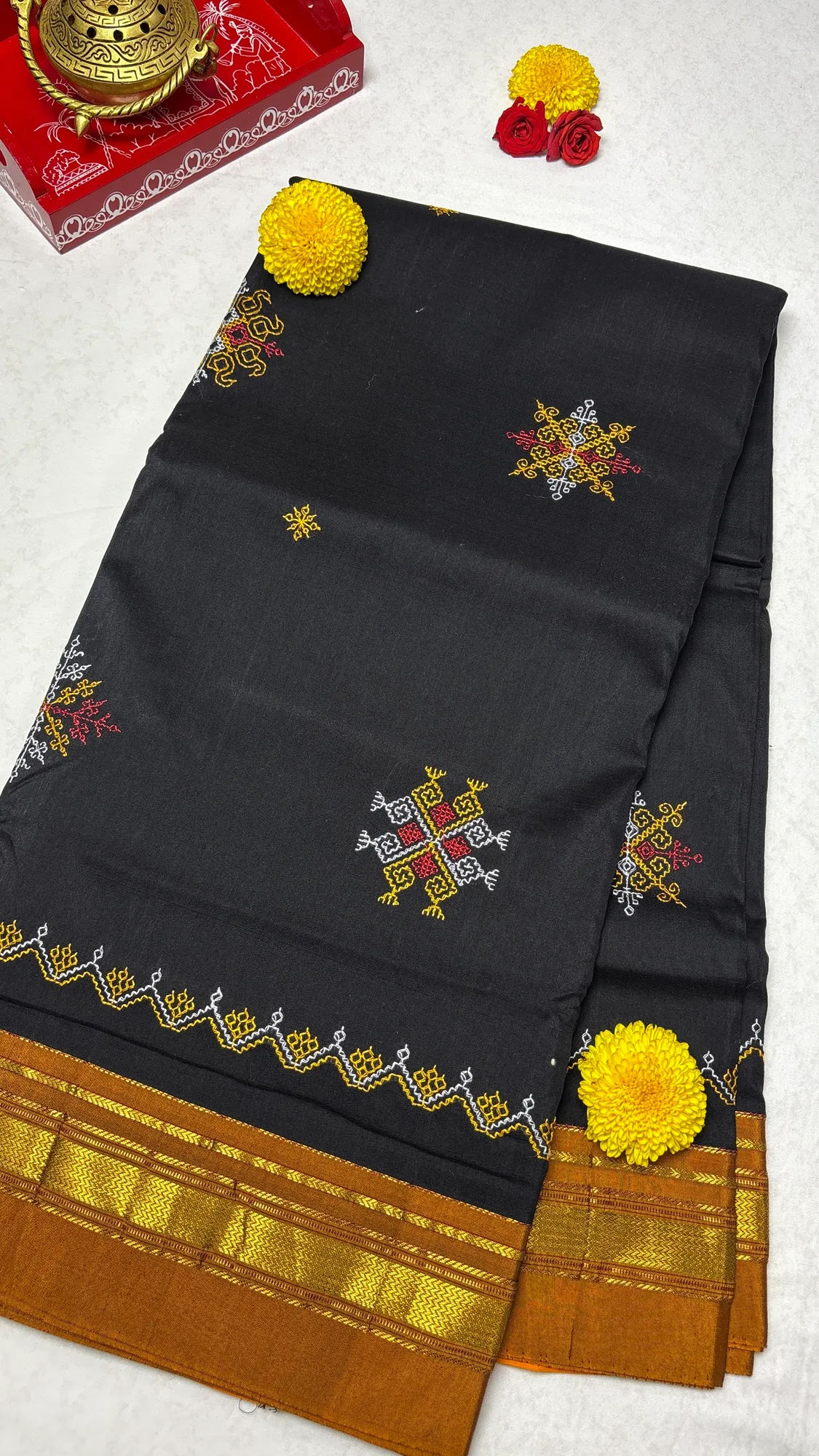Heritage Kasuti Cotton Silk Ilkal Saree - Black - Mustard Yellow authentic saree - view 2