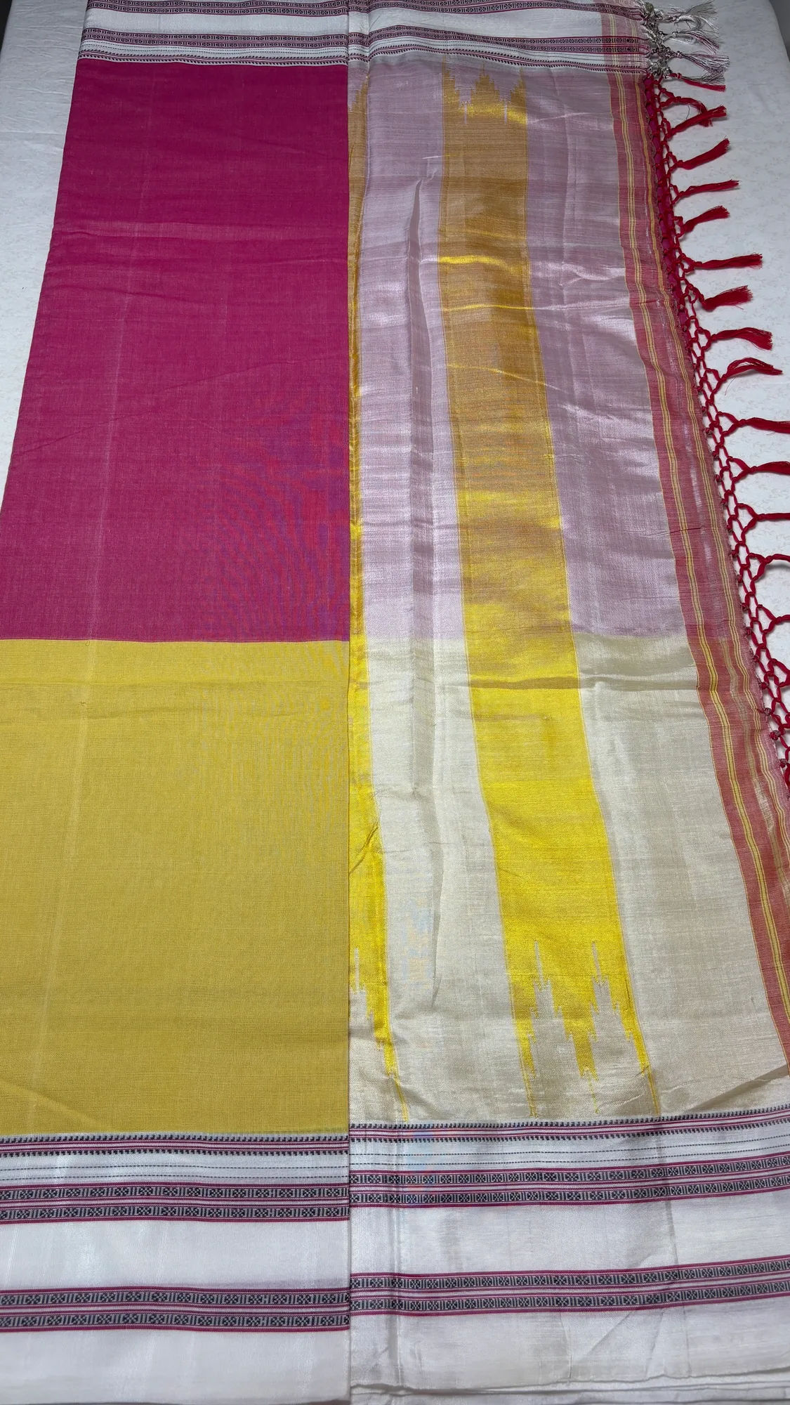 Dual Tone Gayatri Border Pure Cotton Ilkal Saree - Pastel Pink - Yellow - Dual Tone authentic saree - view 3