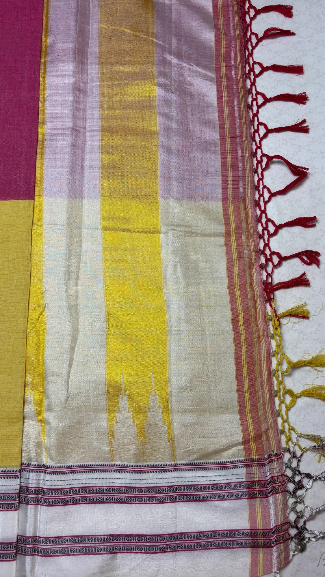 Dual Tone Gayatri Border Pure Cotton Ilkal Saree - Pastel Pink - Yellow - Dual Tone authentic saree - view 4