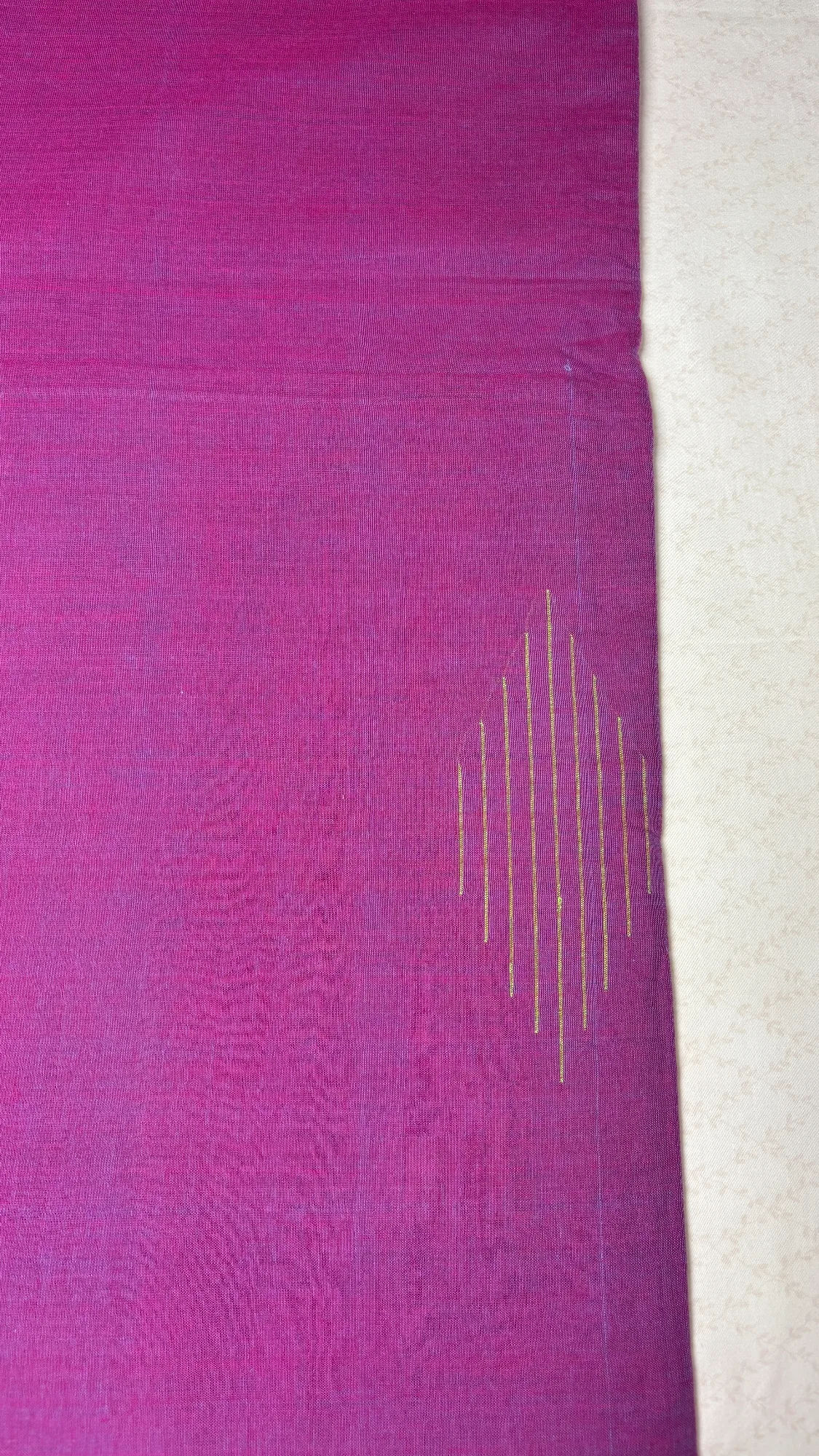Unique Pure Cotton Sarees with Intricate weaving - Deep Magenta - Purple Gayatri border authentic saree - view 2