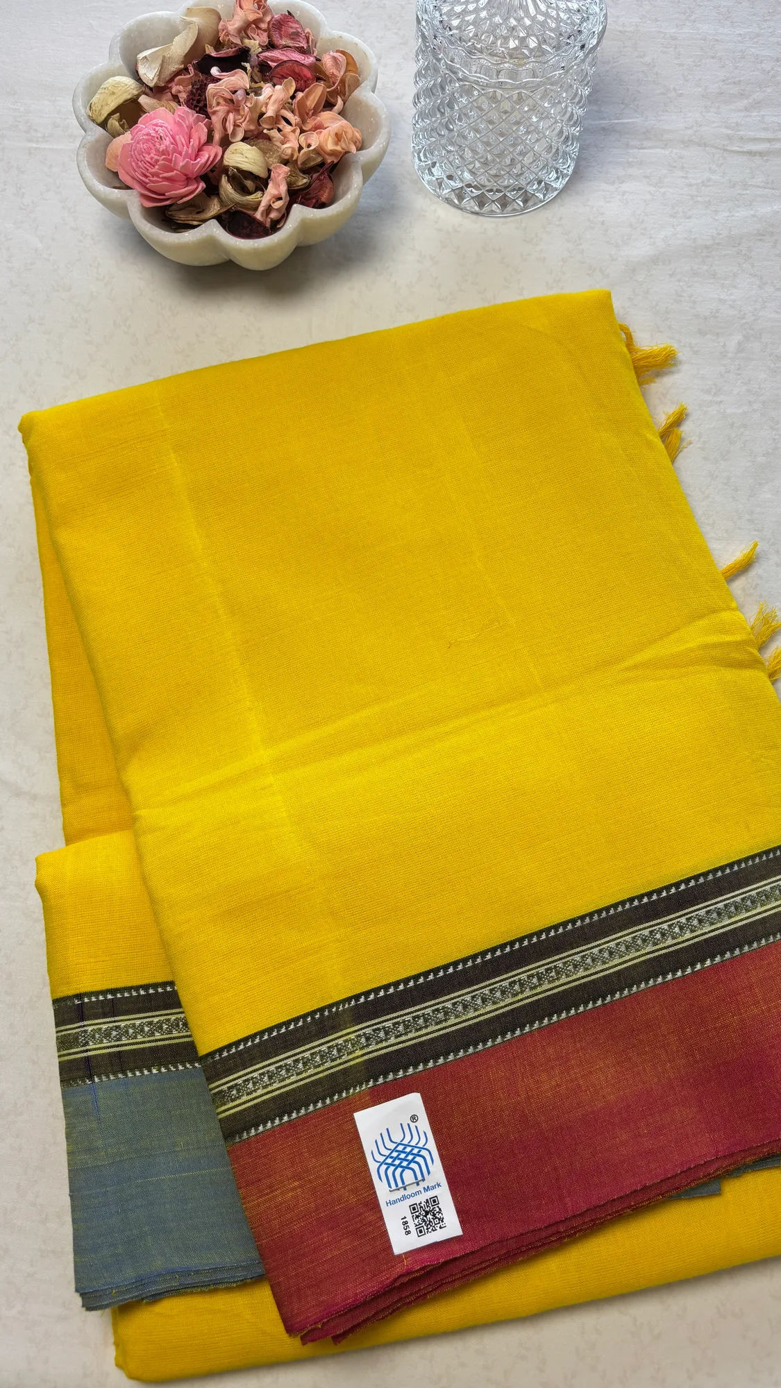 Minimal Chikki Paras Border Pure Cotton Handloom Ilkal - Yellow - Light Pink & Blue Border