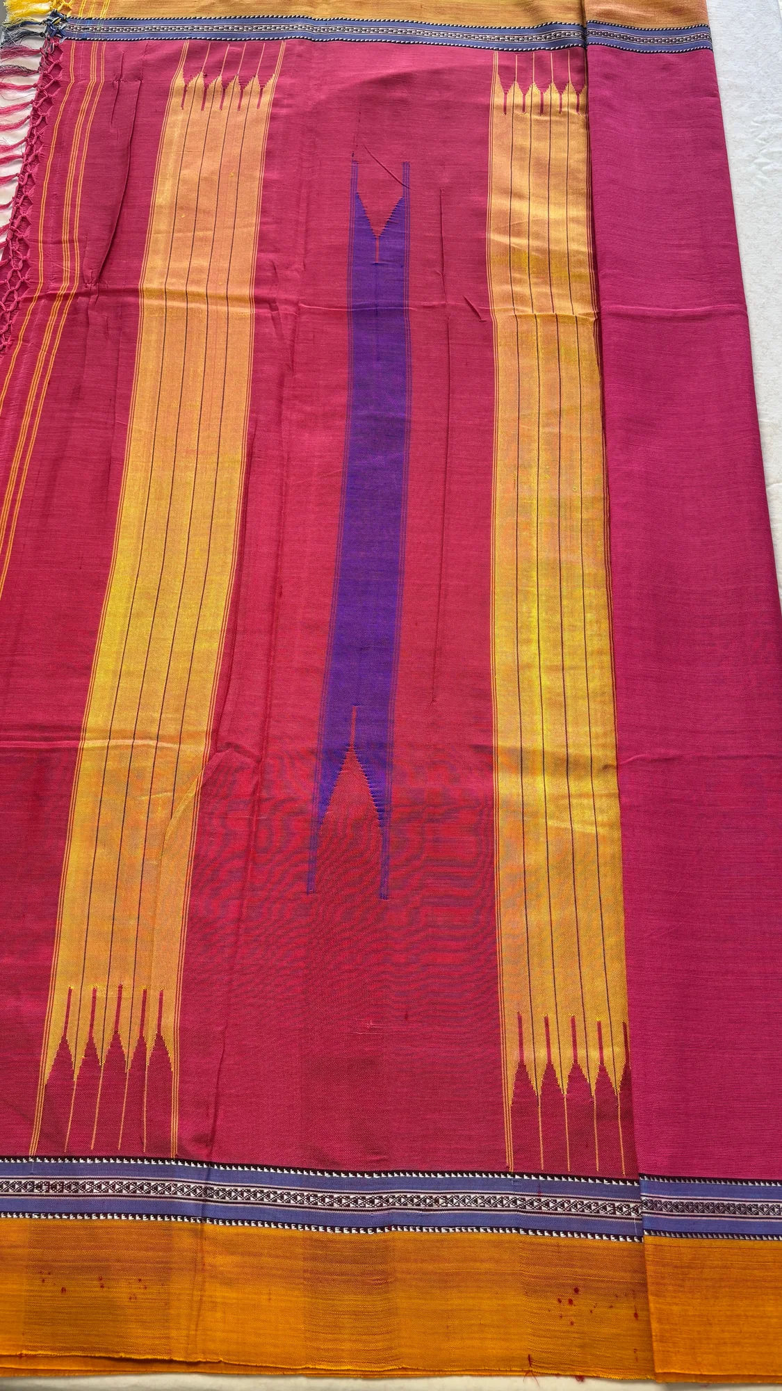 Minimal Chikki Paras Border Pure Cotton Handloom Ilkal - Pink - Yellow authentic saree - view 2